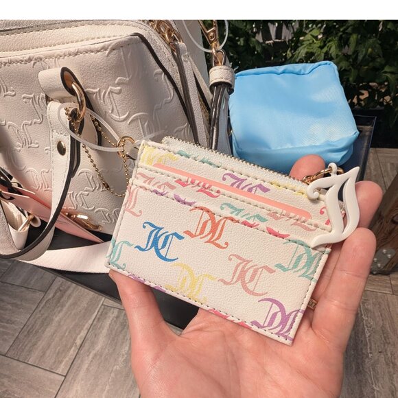 Juicy Couture, Mini Crossbody Bag White Debossed + Card Holder, Ret $79, NWT - Picture 7 of 12